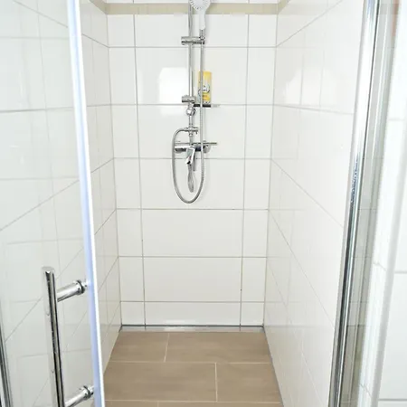 Pott - Zimmervermietung * 埃森