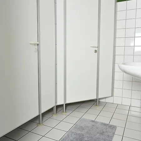 Pott - Zimmervermietung אכסניה