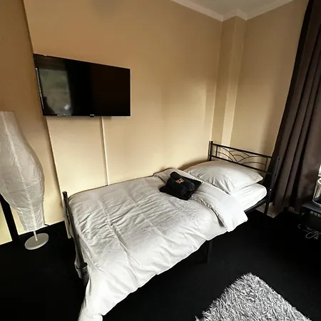 Pott - Zimmervermietung *