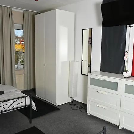 Pott - Zimmervermietung * 埃森