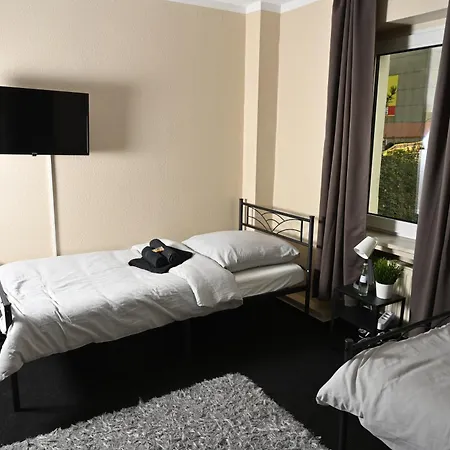 Pott - Zimmervermietung * 埃森