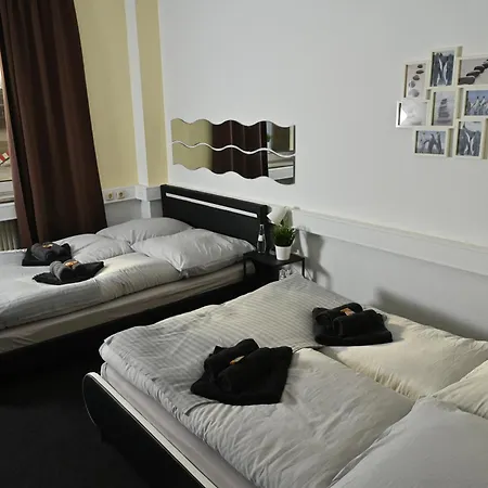 Pott - Zimmervermietung *