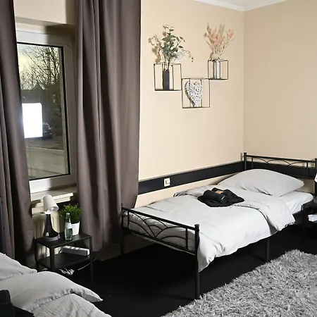 Pott - Zimmervermietung *