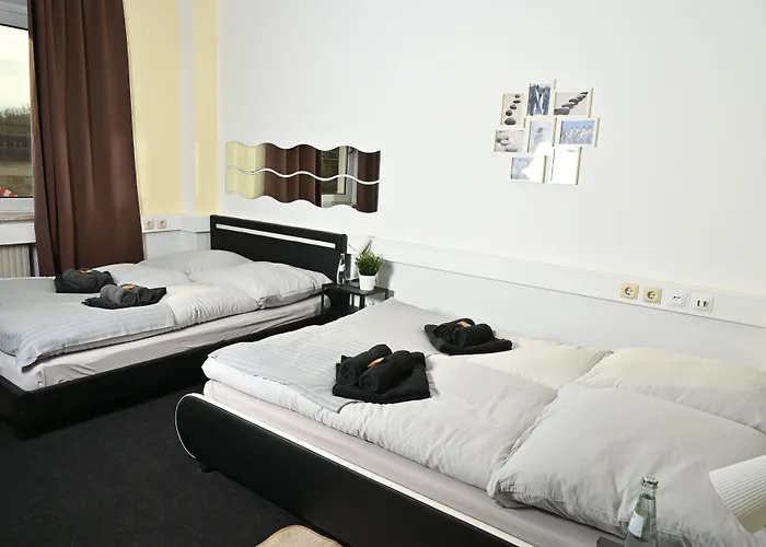 Pott - Zimmervermietung Hostal *